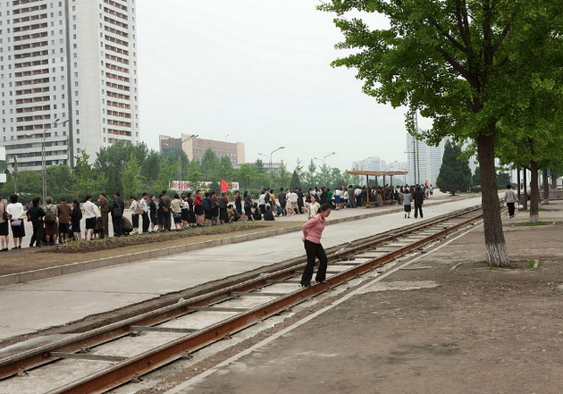 zabranjene-fotografije-severne-koreje-fotograf-je-zbog-njih-dobio-crni-pecat-za-ulazak-10.jpg