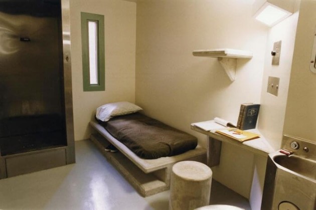bolje-od-hotela-kako-izgledaju-zatvorske-celije-po-svetu-foto-13.jpg