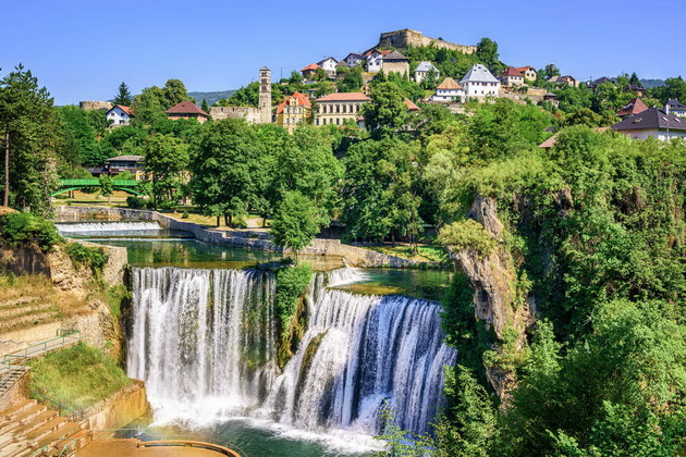 zivopisni-mali-gradovi-i-sela-sirom-sveta-koji-oduzimaju-dah-foto-5.jpg